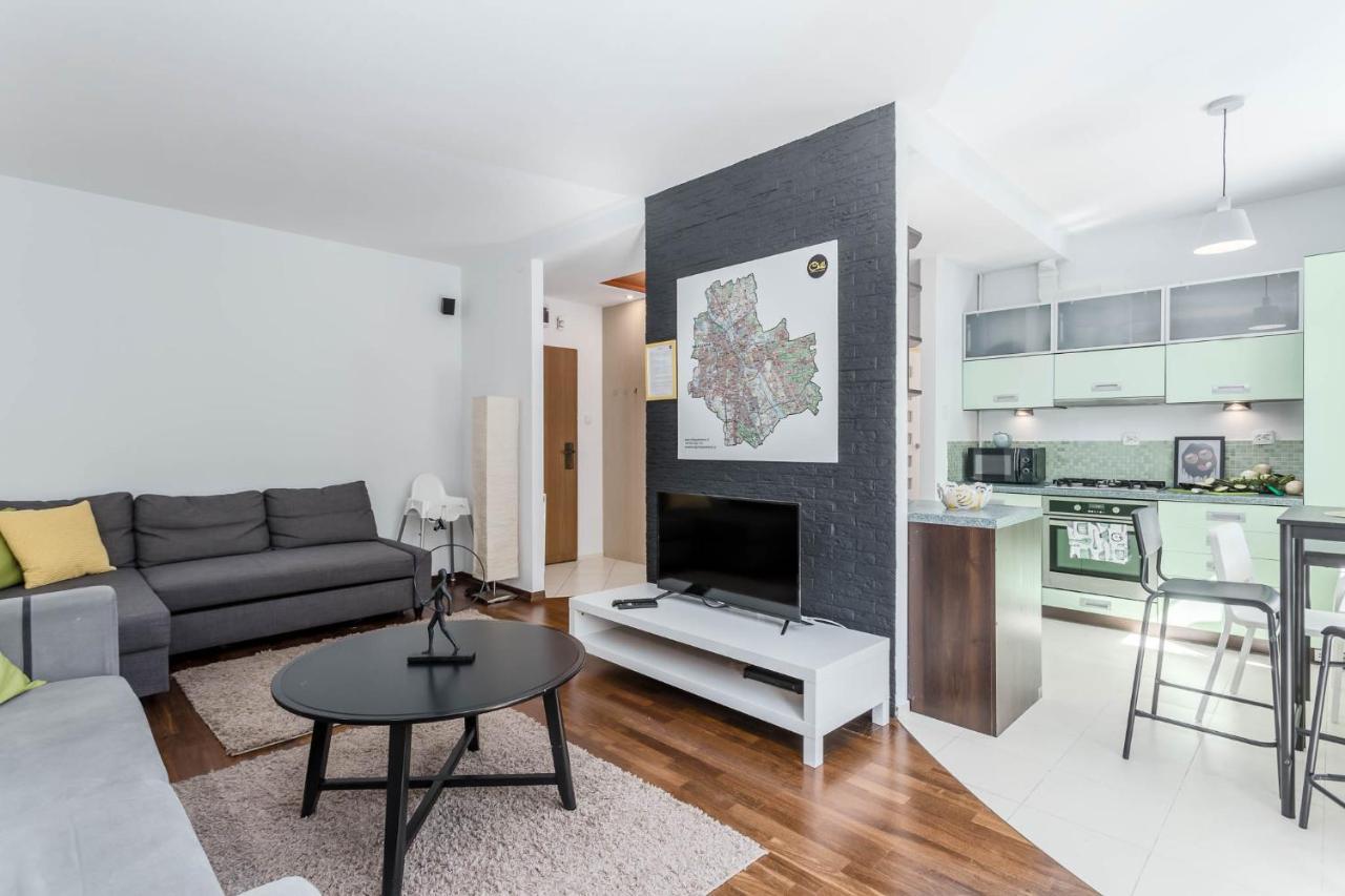 Chill Apartments Kabaty Family Varsovia Exterior foto