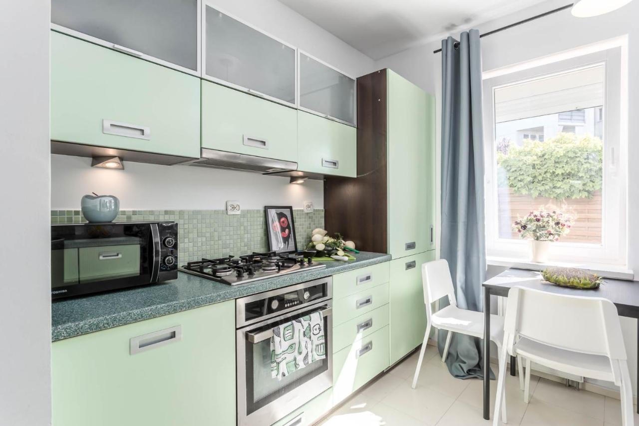 Chill Apartments Kabaty Family Varsovia Exterior foto