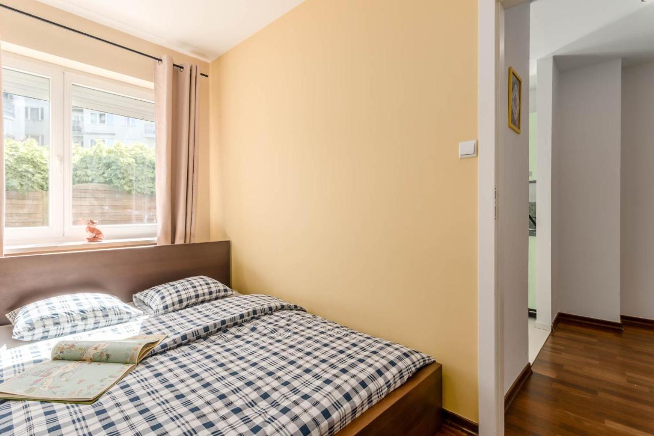 Chill Apartments Kabaty Family Varsovia Exterior foto