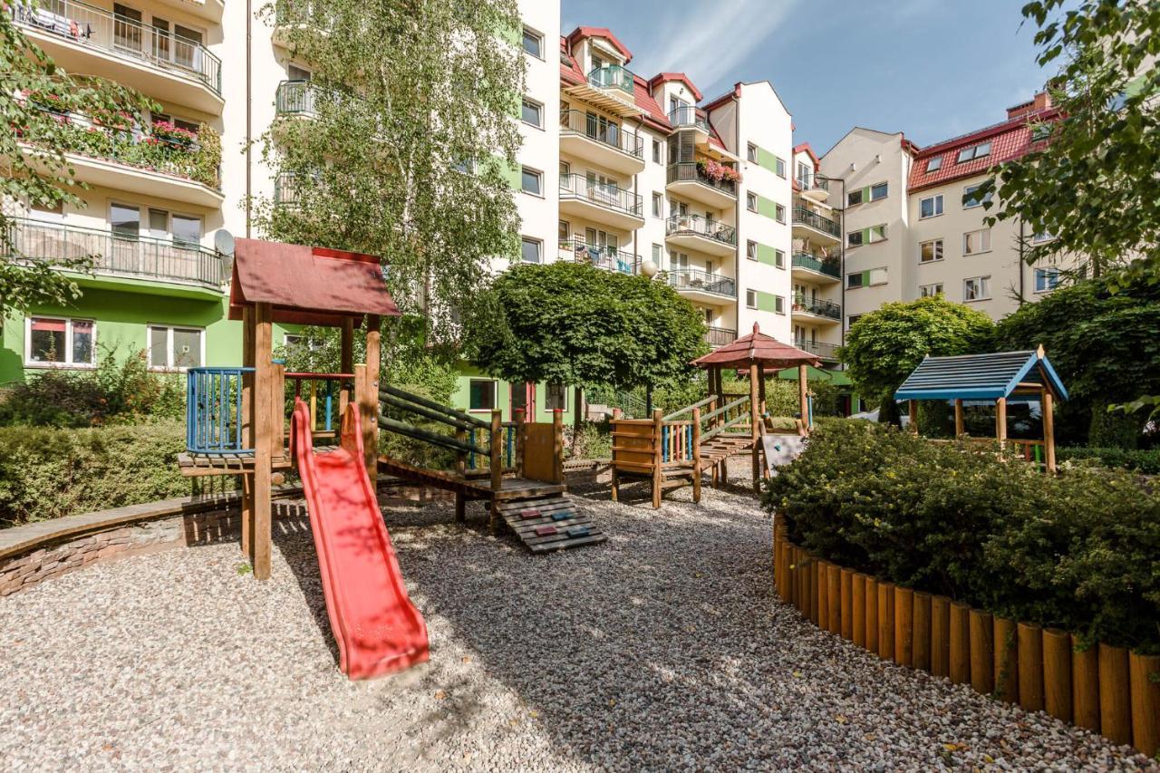Chill Apartments Kabaty Family Varsovia Exterior foto